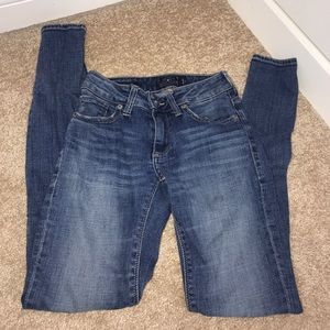 Lucky Brand skinny jeans size 00/24